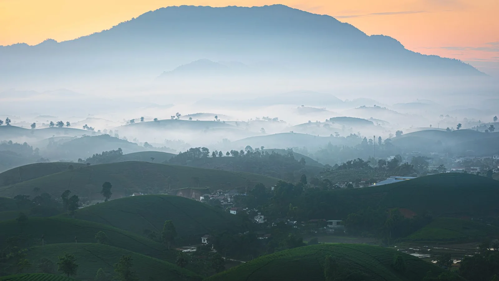 Trùng Khánh – Công Viên Gấu Trúc – Cửu Trại Câu – Từ Khí Khẩu Cổ Trấn – Hồng Nhai Động 6N5Đ