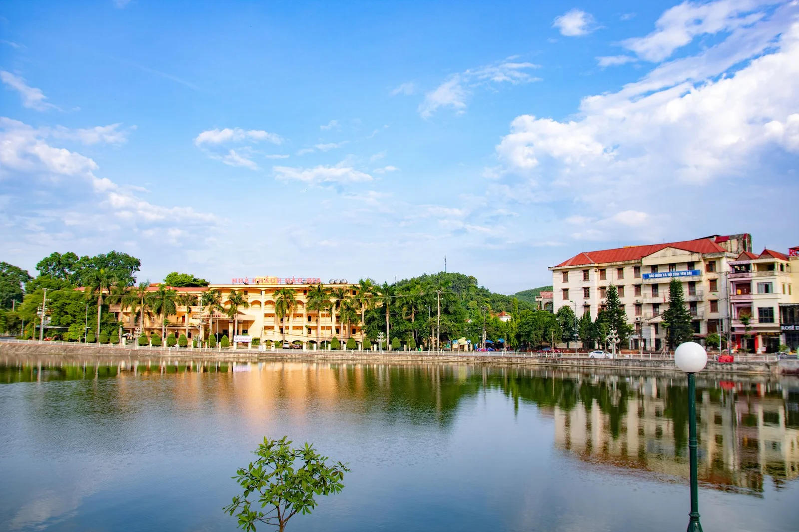DU NGOẠN GIANG NAM – TRUNG QUỐC THƯỢNG HẢI – DISNEYLAND – Ô TRẤN – HỒ THANH SƠN – HÀNG CHÂU 5N4Đ