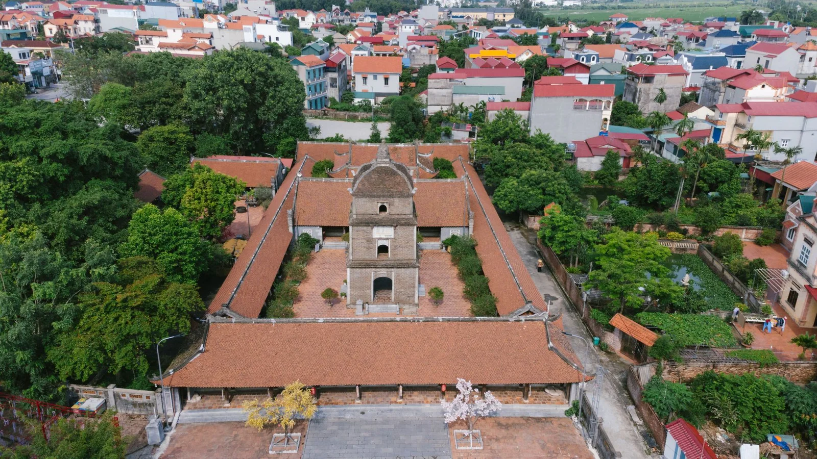 PHÁP – BỈ - HÀ LAN – ĐỨC 8N7Đ