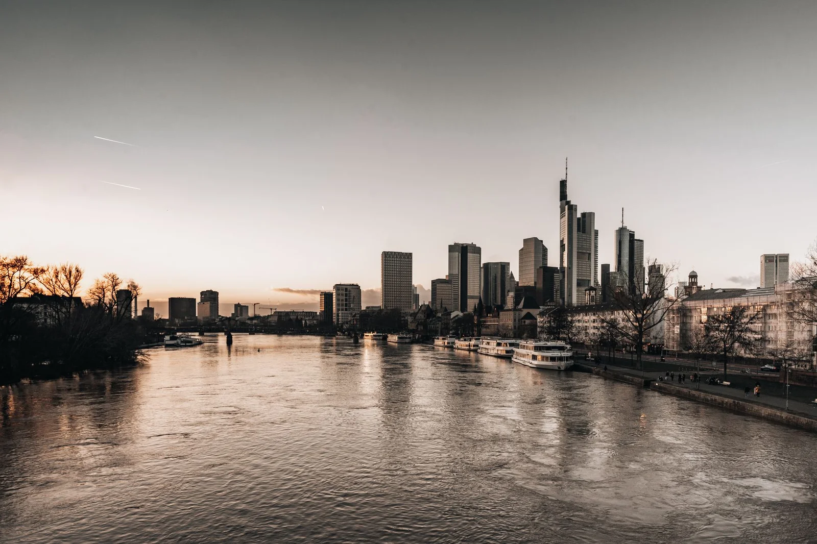 PERTH – TASMANIA – ULURU – SYDNEY 13N12Đ