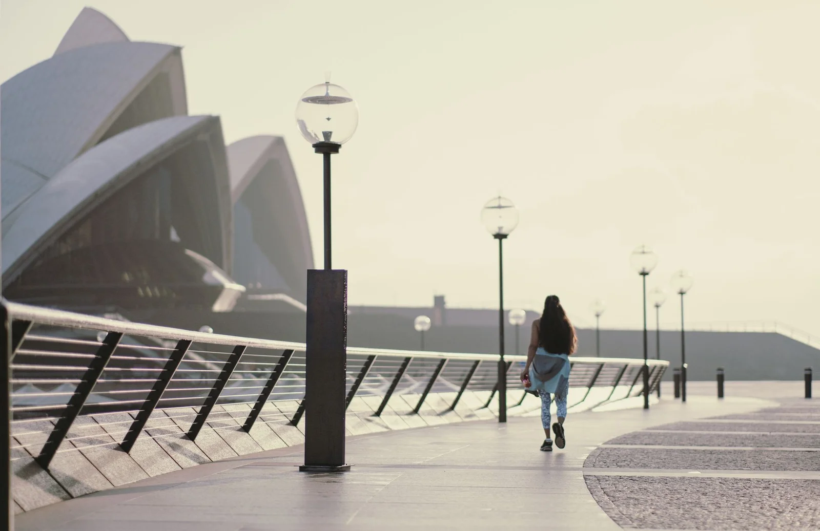 Hà Nội – Sydney – Canberra – Melbourne 8N7Đ