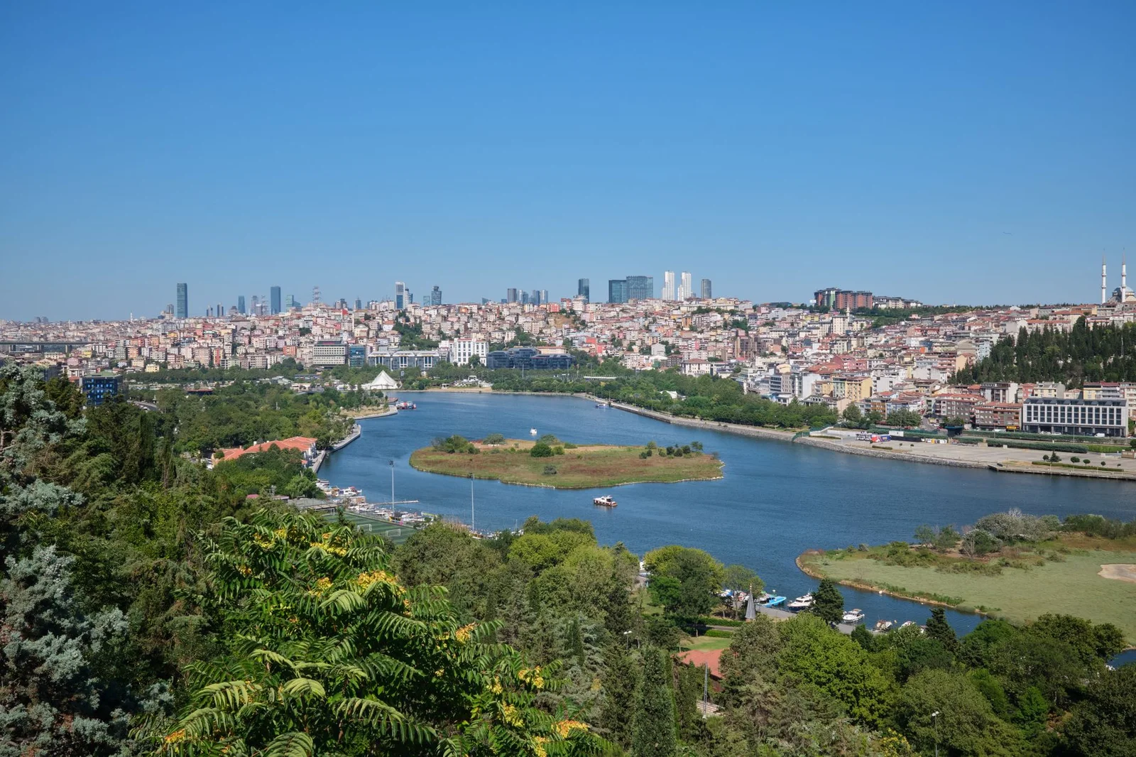 Hà Nội – Moscow – St. Petersburg 9N8Đ